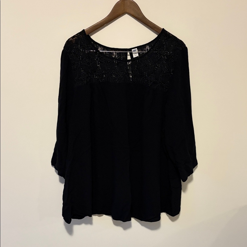 Old Navy Black Crochet Yoke Blouse